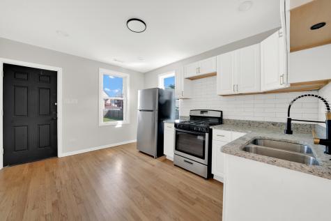 714 West 48th Place Chicago IL 60609
