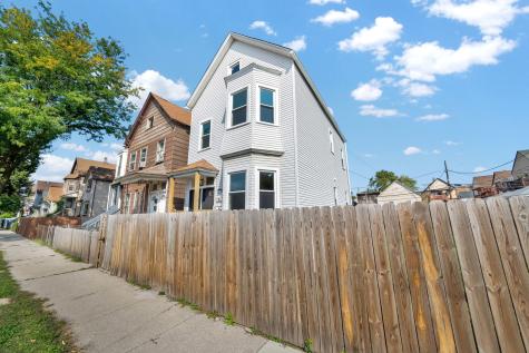 714 West 48th Place Chicago IL 60609