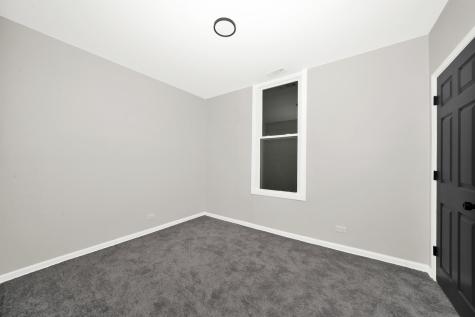 714 West 48th Place Chicago IL 60609
