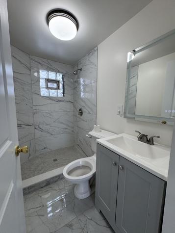 2206 South Oakley Avenue Chicago IL 60608