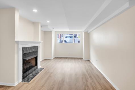 2023 West Superior Street Chicago IL 60612