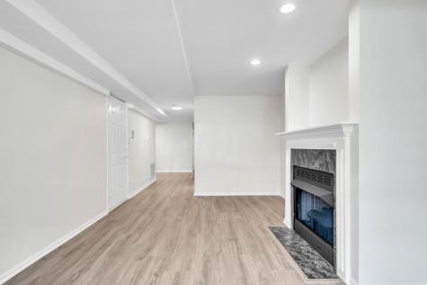 2023 West Superior Street Chicago IL 60612