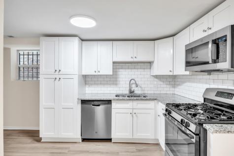 2023 West Superior Street Chicago IL 60612