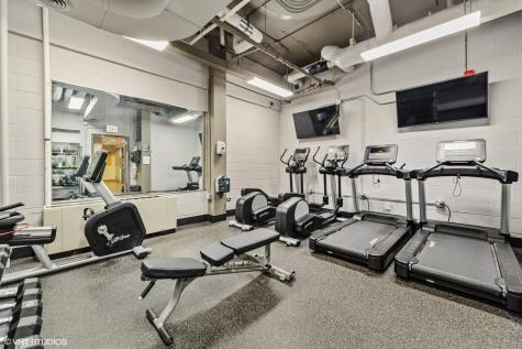 1850 North Clark Street Chicago IL 60614