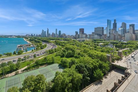 400 East Randolph Street Chicago IL 60601
