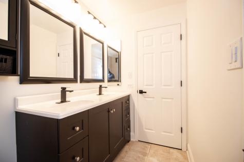 1471 North Larrabee Street Chicago IL 60610