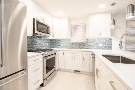 1471 North Larrabee Street Chicago IL 60610