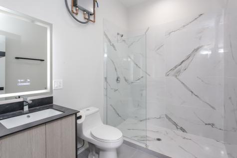 818 West 18th Street Chicago IL 60608