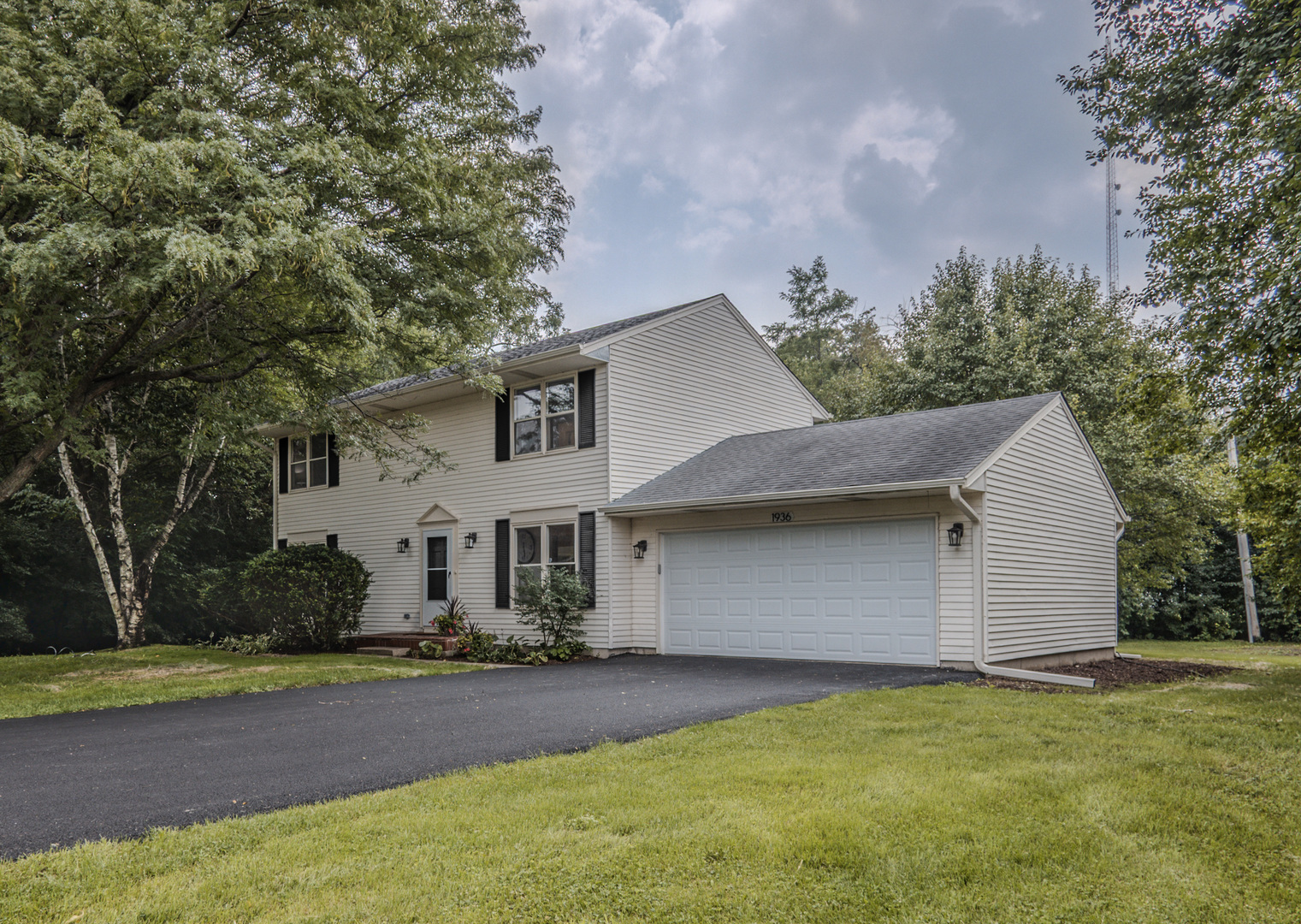 1936 South Street Geneva IL 60134