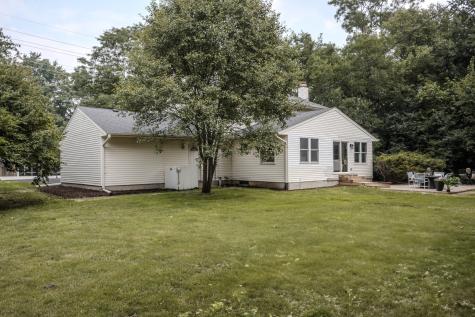 1936 South Street Geneva IL 60134