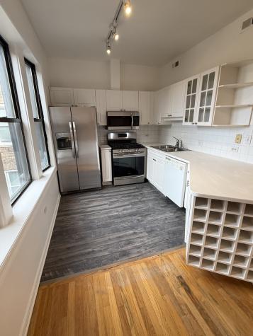 5726 South King Drive Chicago IL 60637