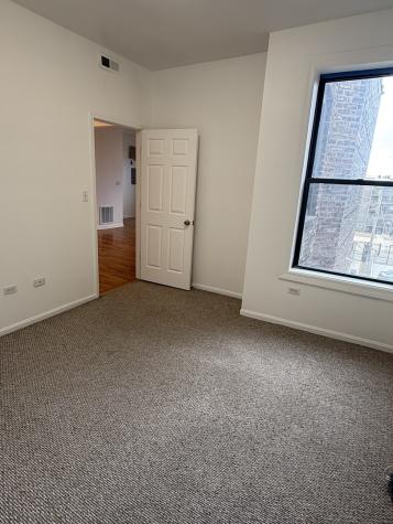 5726 South King Drive Chicago IL 60637