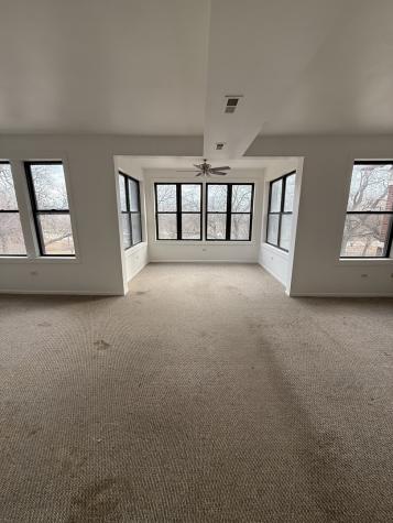 5726 South King Drive Chicago IL 60637