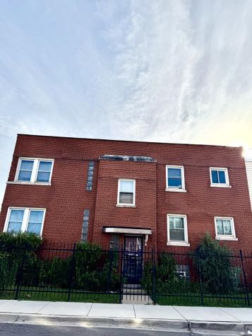 4259 West 21st Street Chicago IL 60623