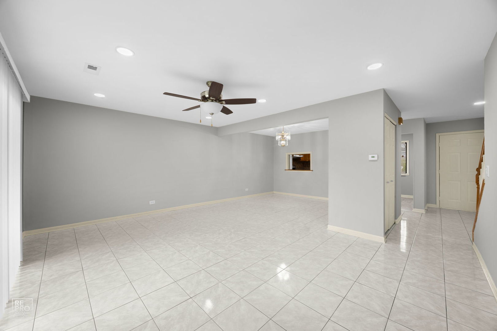 1060 Matfield Court Schaumburg IL 60193