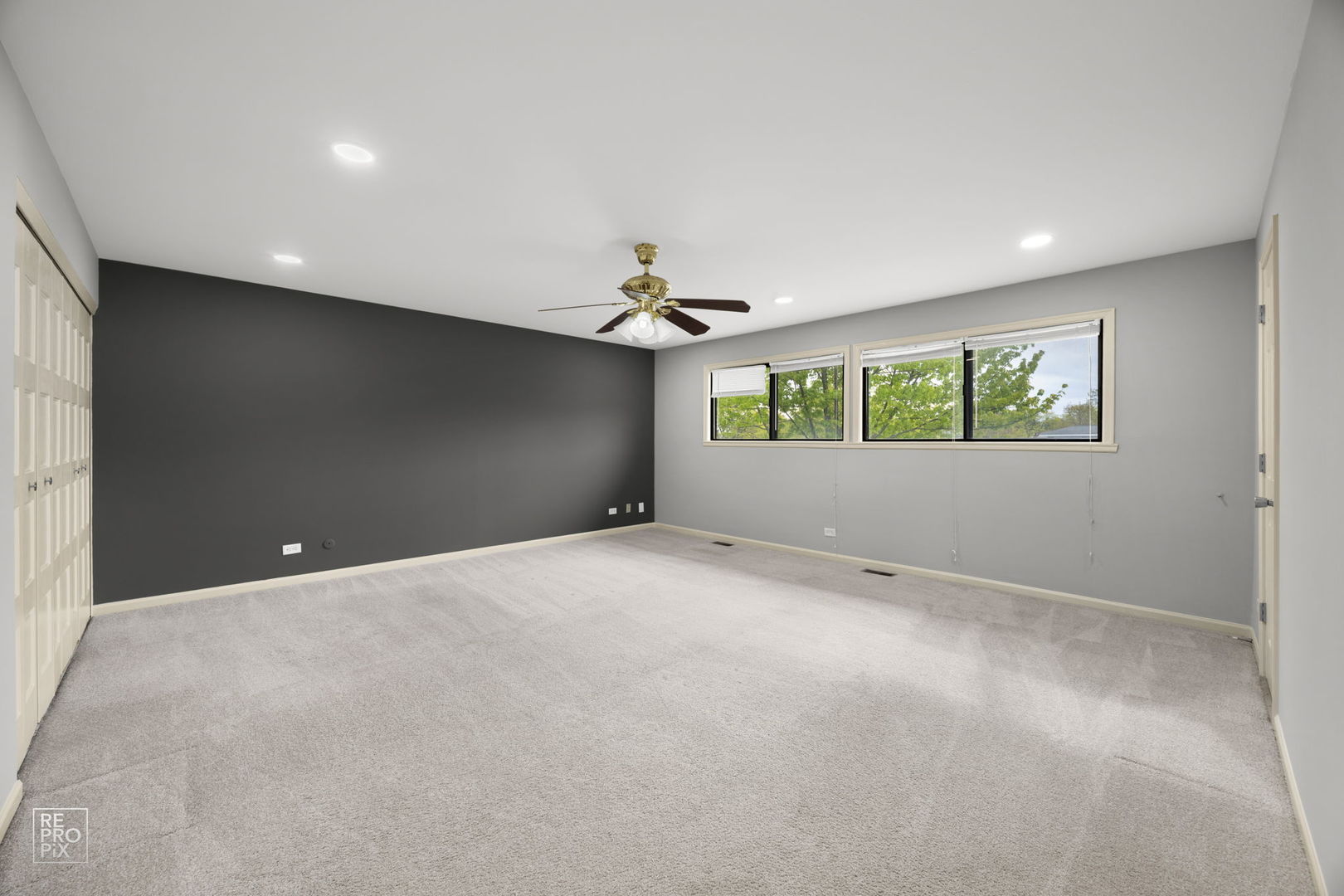 1060 Matfield Court Schaumburg IL 60193
