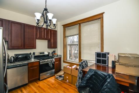 852 North Leavitt Street Chicago IL 60622