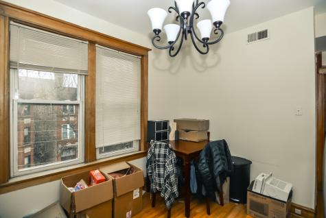 852 North Leavitt Street Chicago IL 60622
