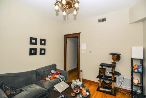 852 North Leavitt Street Chicago IL 60622