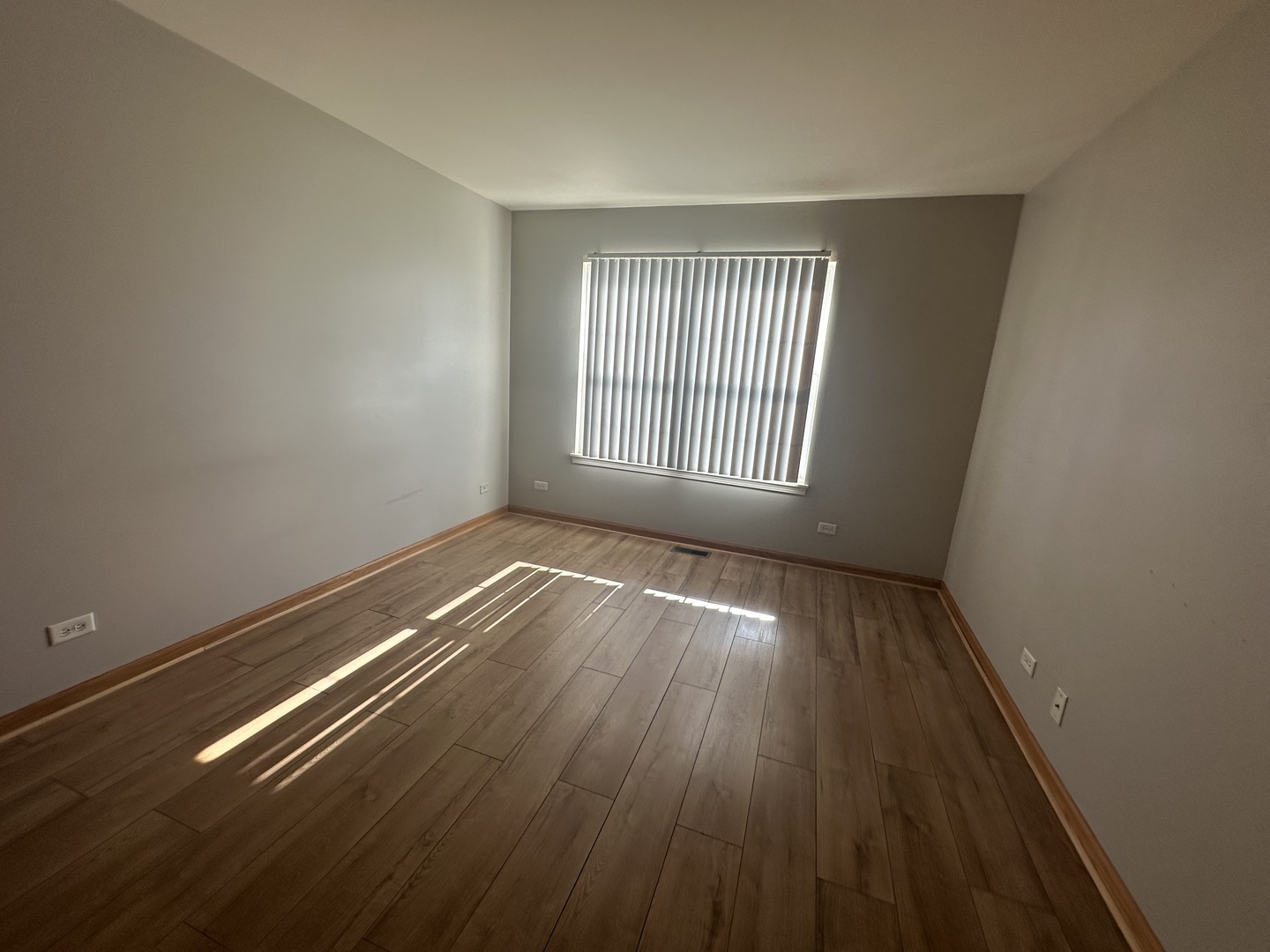 2503 Dickens Drive Aurora IL 60504