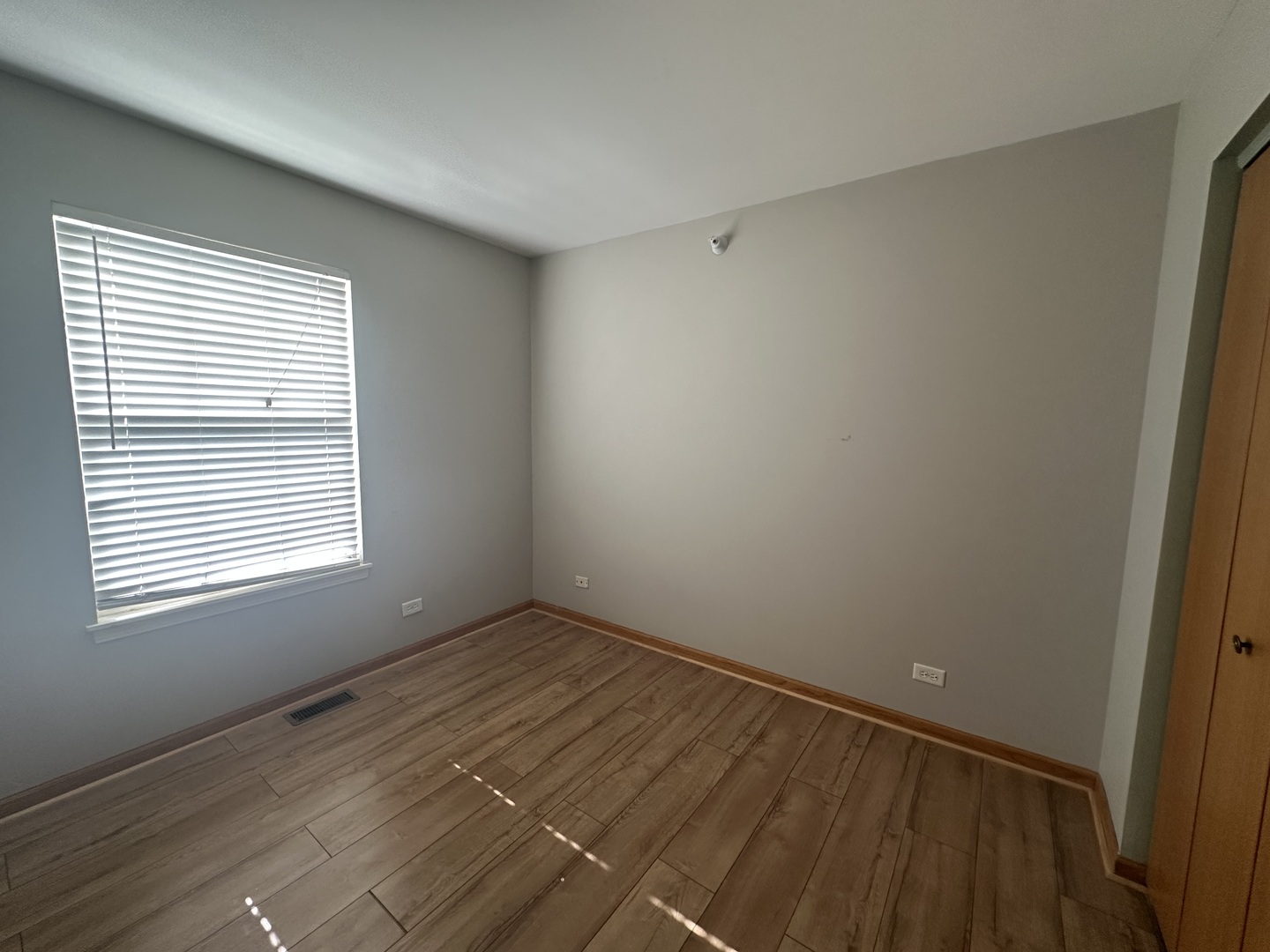 2503 Dickens Drive Aurora IL 60504