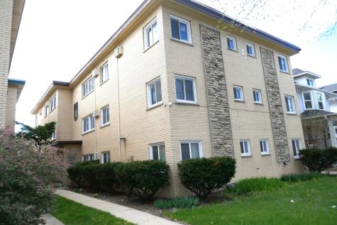 828 North Austin Boulevard Oak Park IL 60302