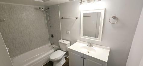 10 Oak Avenue Westmont IL 60559