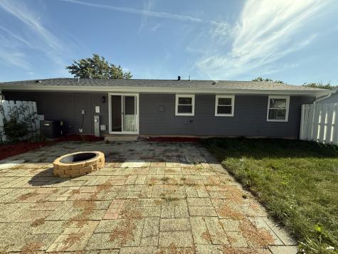 1220 Kingston Lane Schaumburg IL 60193