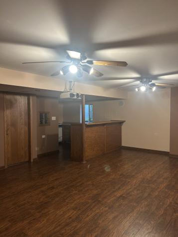 527 Springwood Lane Bolingbrook IL 60440