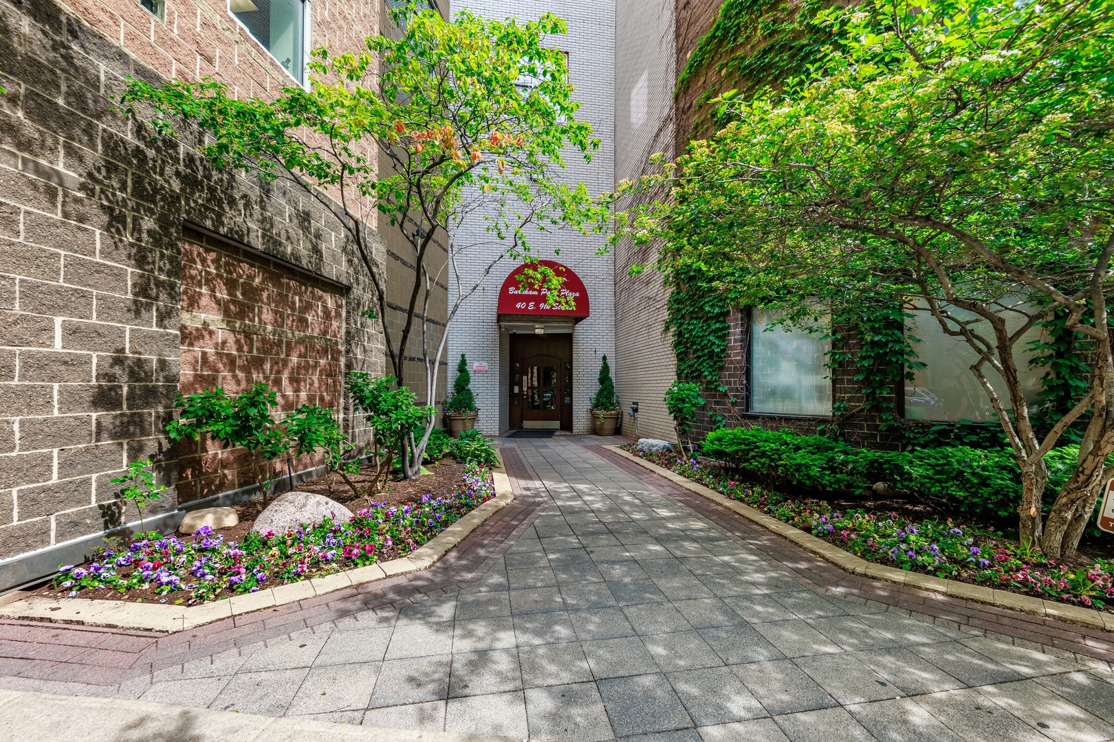 40 East 9th Street Chicago IL 60605