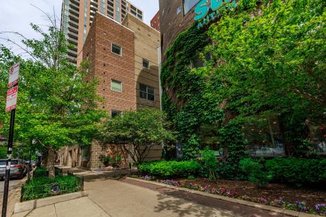 40 East 9th Street Chicago IL 60605
