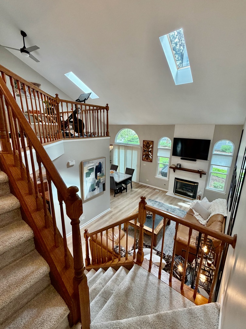 1353 Ridgefield Circle Carol Stream IL 60188