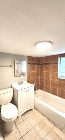 253 West 118th Street Chicago IL 60628