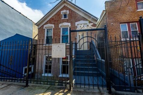 2109 West Cullerton Street Chicago IL 60608