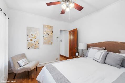 6017 North Austin Avenue Chicago IL 60646