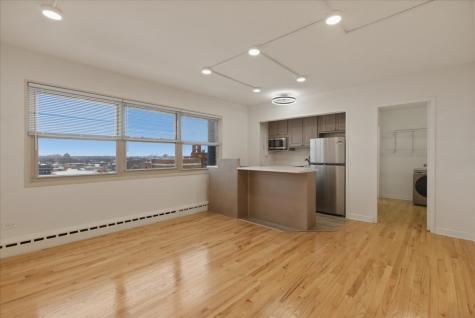 5630 North Sheridan Road Chicago IL 60660