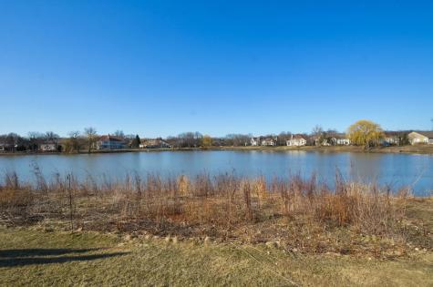 575 Cypress Point Court Riverwoods IL 60015