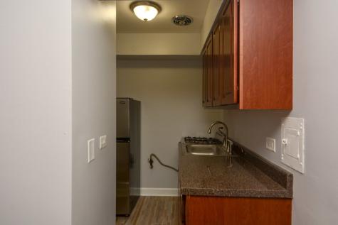 1040 West Hollywood Avenue Chicago IL 60660