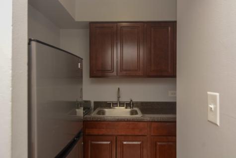 1040 West Hollywood Avenue Chicago IL 60660