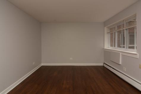 1040 West Hollywood Avenue Chicago IL 60660