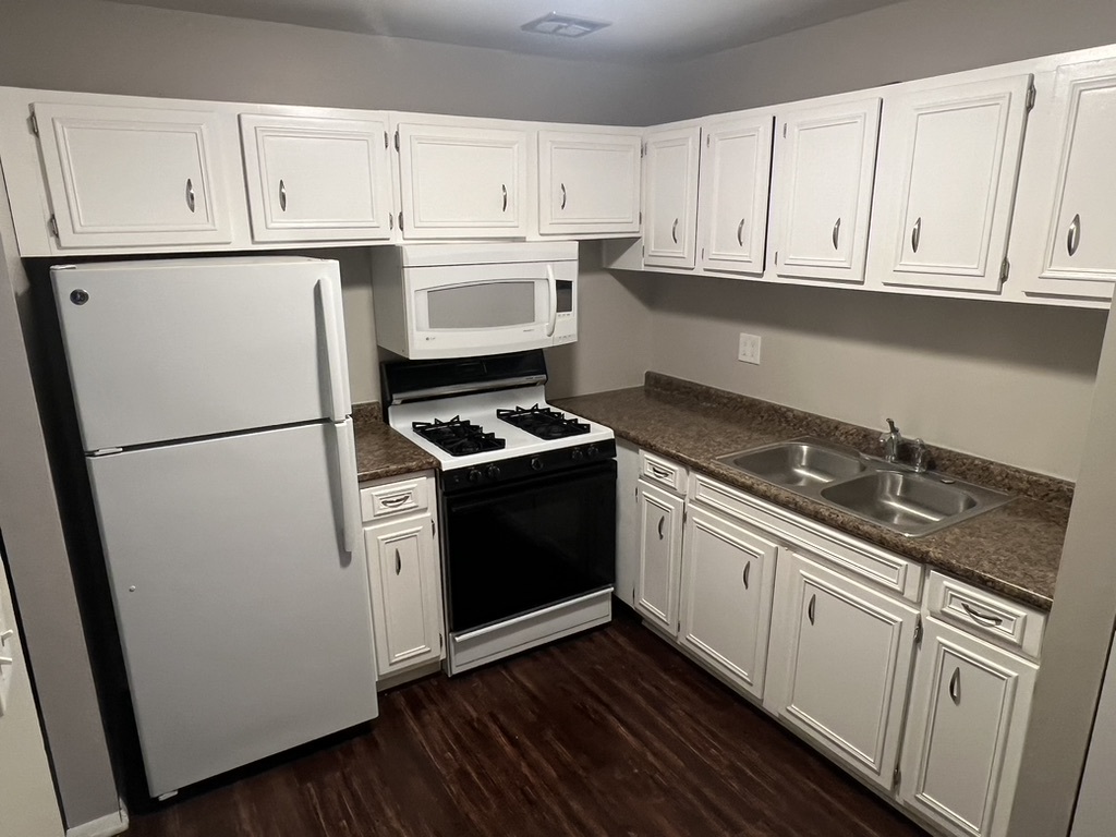 16W486 Lake Drive Willowbrook IL 60527