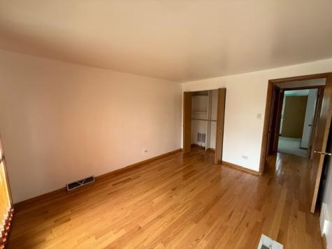 8037 South Wentworth Avenue Chicago IL 60620