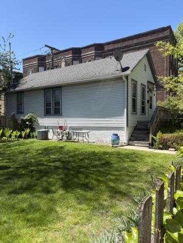 810 Simpson Street Evanston IL 60201