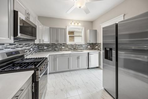 434 North Pine Avenue Chicago IL 60644