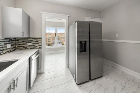 434 North Pine Avenue Chicago IL 60644