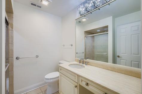 1161 Gavin Court Lake Forest IL 60045