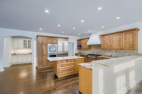 1161 Gavin Court Lake Forest IL 60045