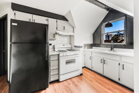 113 Elm Street Elgin IL 60123