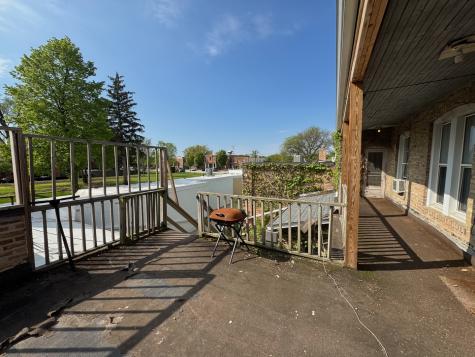 28w579 Stafford Place Warrenville IL 60555