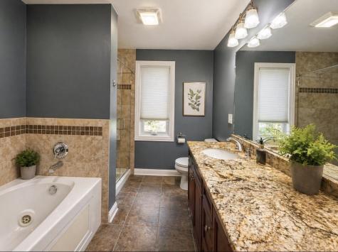 5658 West 63rd Street Chicago IL 60638